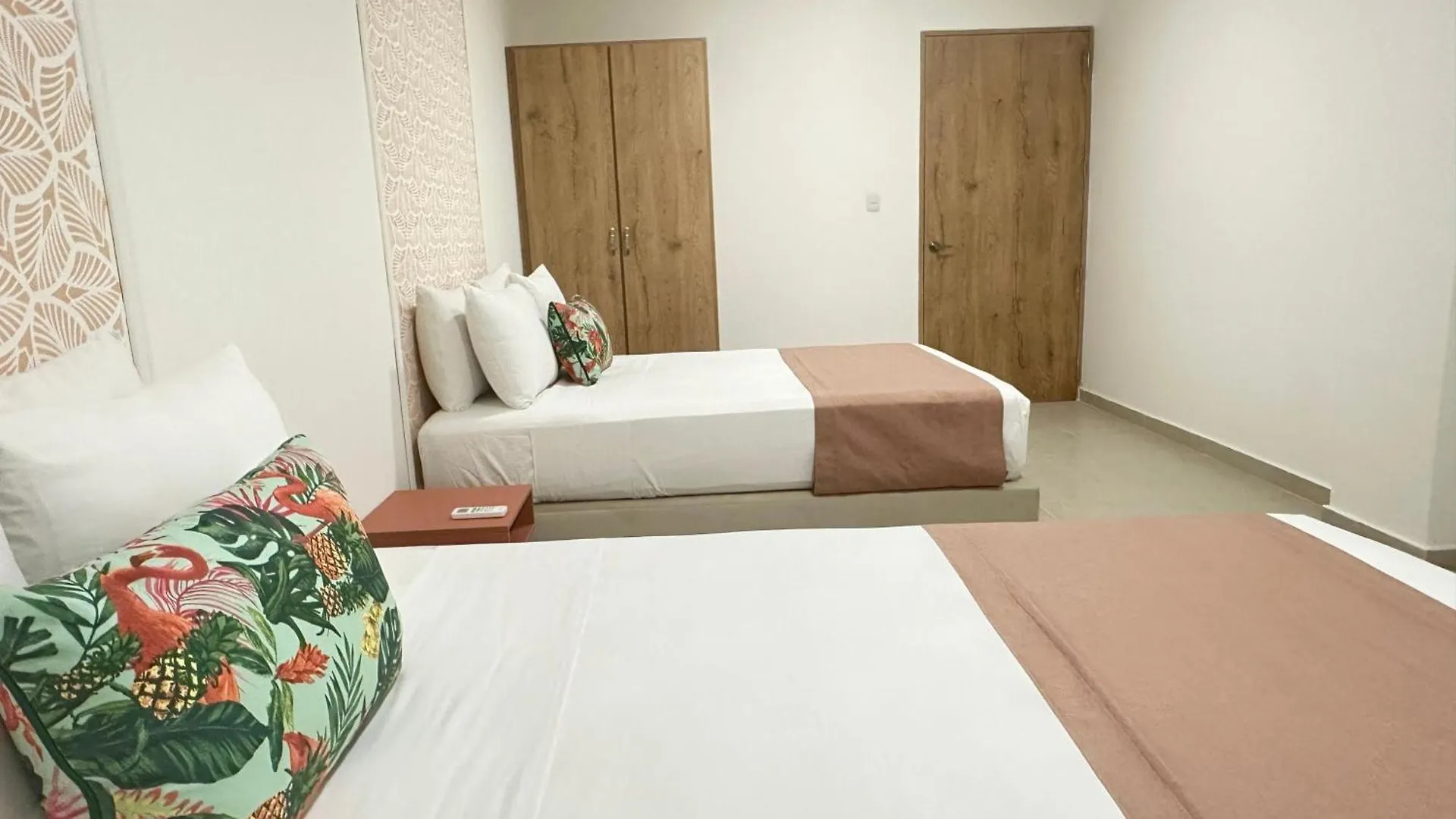 Hotel Taybo Kai By St Hoteles サンタ・マルタ
